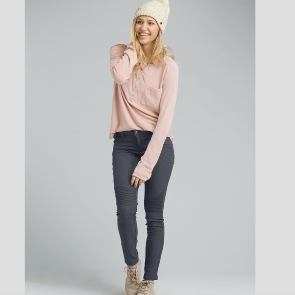 prana hensley henley